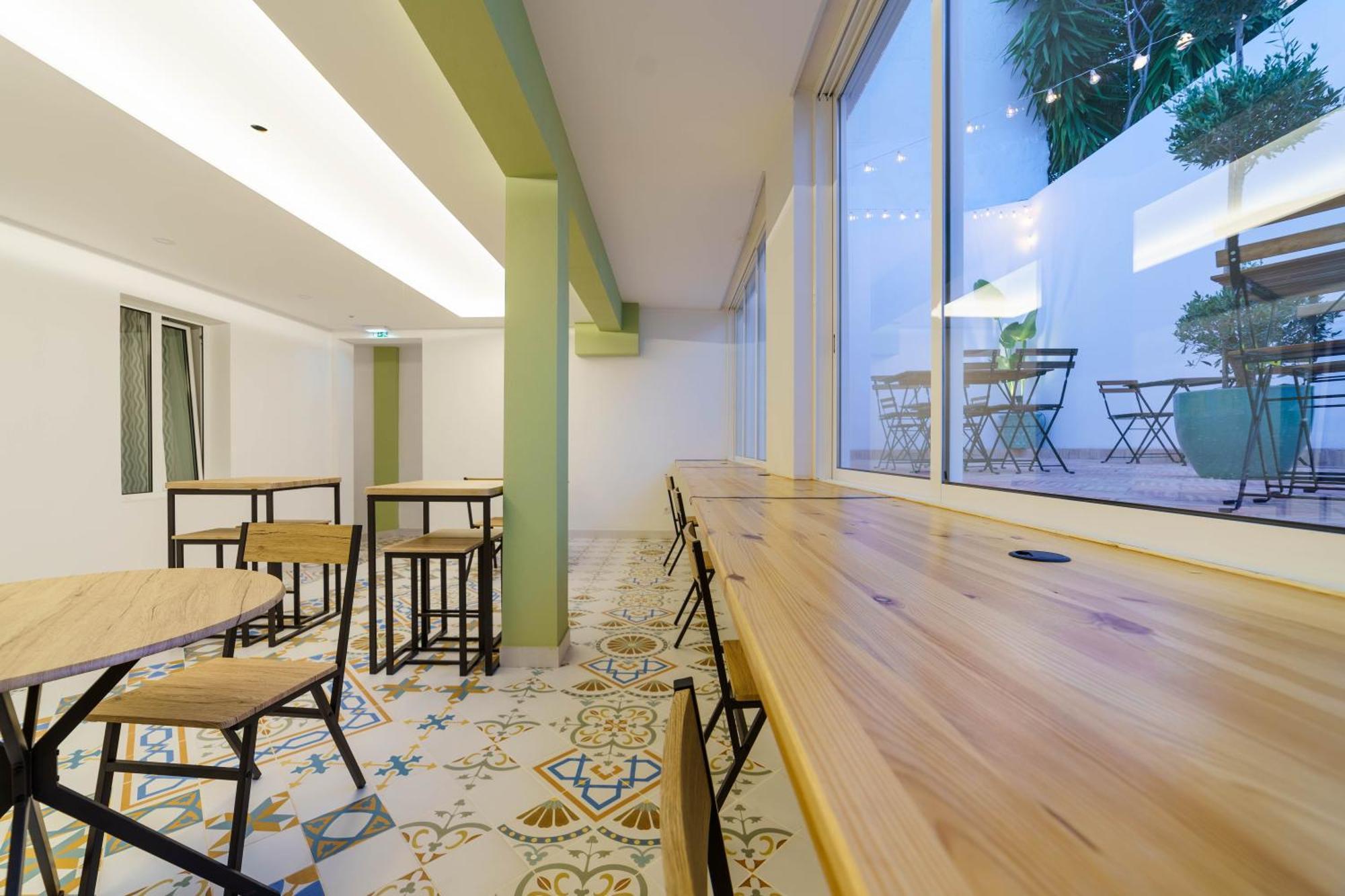 Atlantic Bliss Hostel Albufeira Luaran gambar